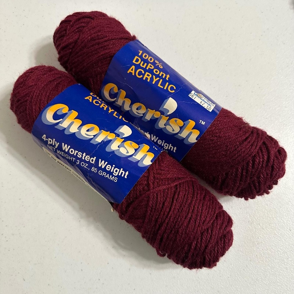 Cherish 4-ply Worsted Weight Yarn 100% DuPont Acrylic Burgundy Vintage New 2pk